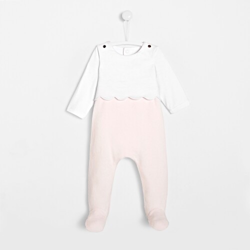 Pijamale cu picior bebelusi fete
