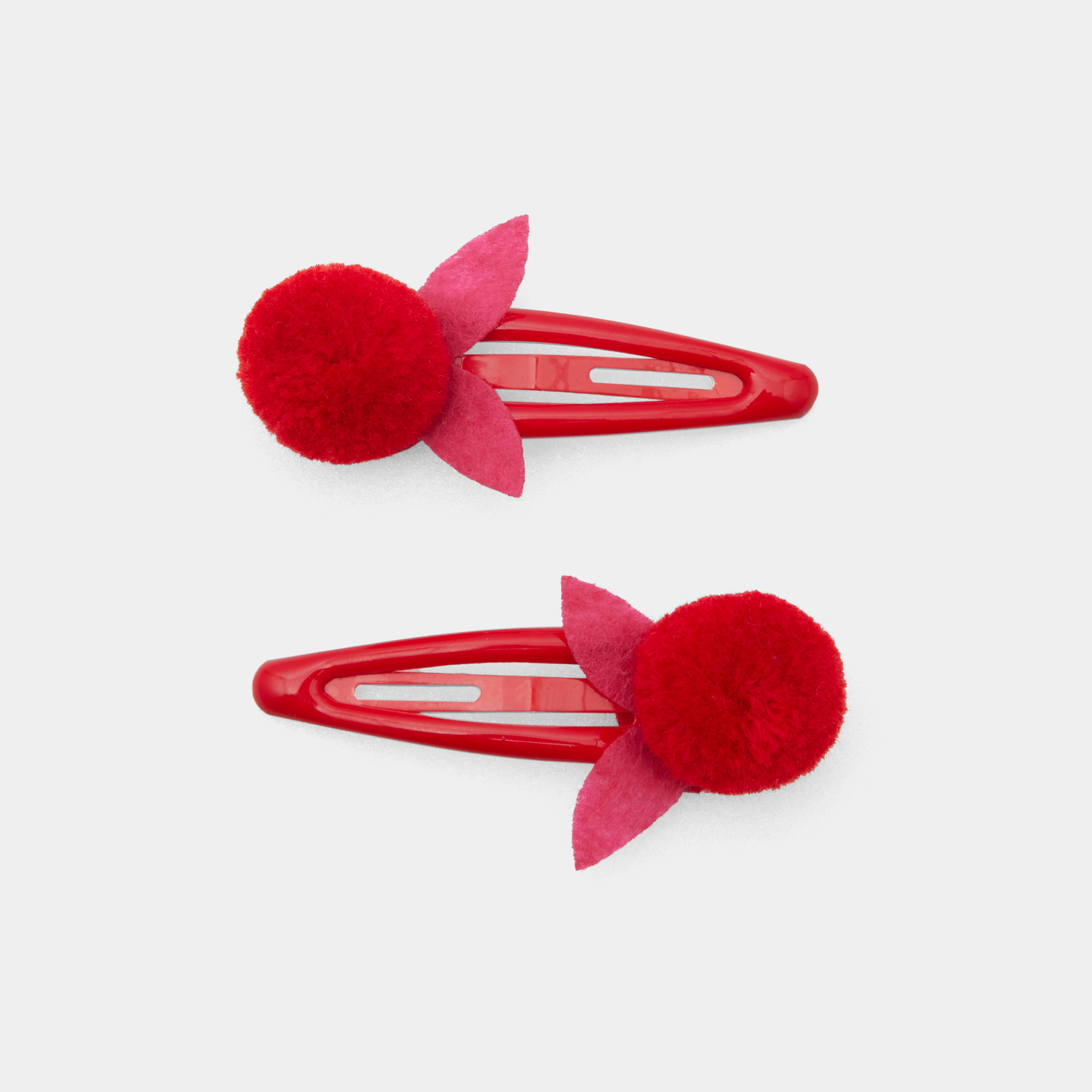 Clame cu pom-pom