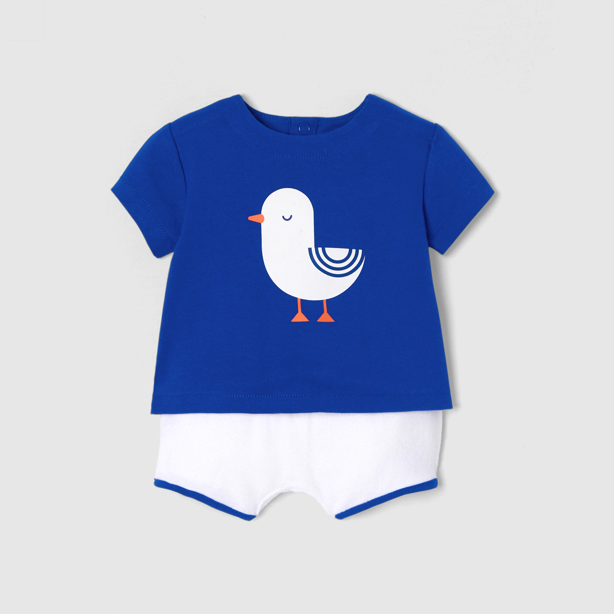Set cu pantaloni scurți